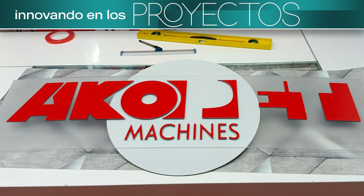 Logotipo de Aluminio y Acrílico