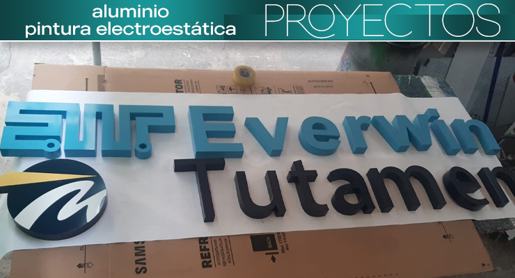 Anuncio Publicitario de Aluminio